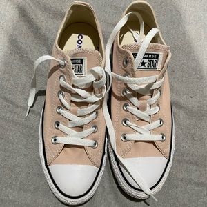 BEIGE LOW CONVERSE ALL STAR SNEAKERS